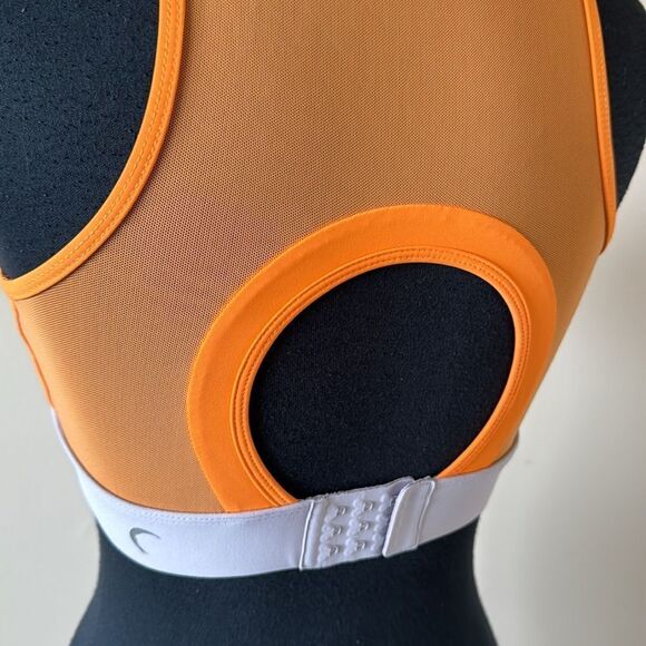 Zyia orange/gray mesh racerback front & inset, keyhole back sports bra. XS. - Picture 5 of 7
